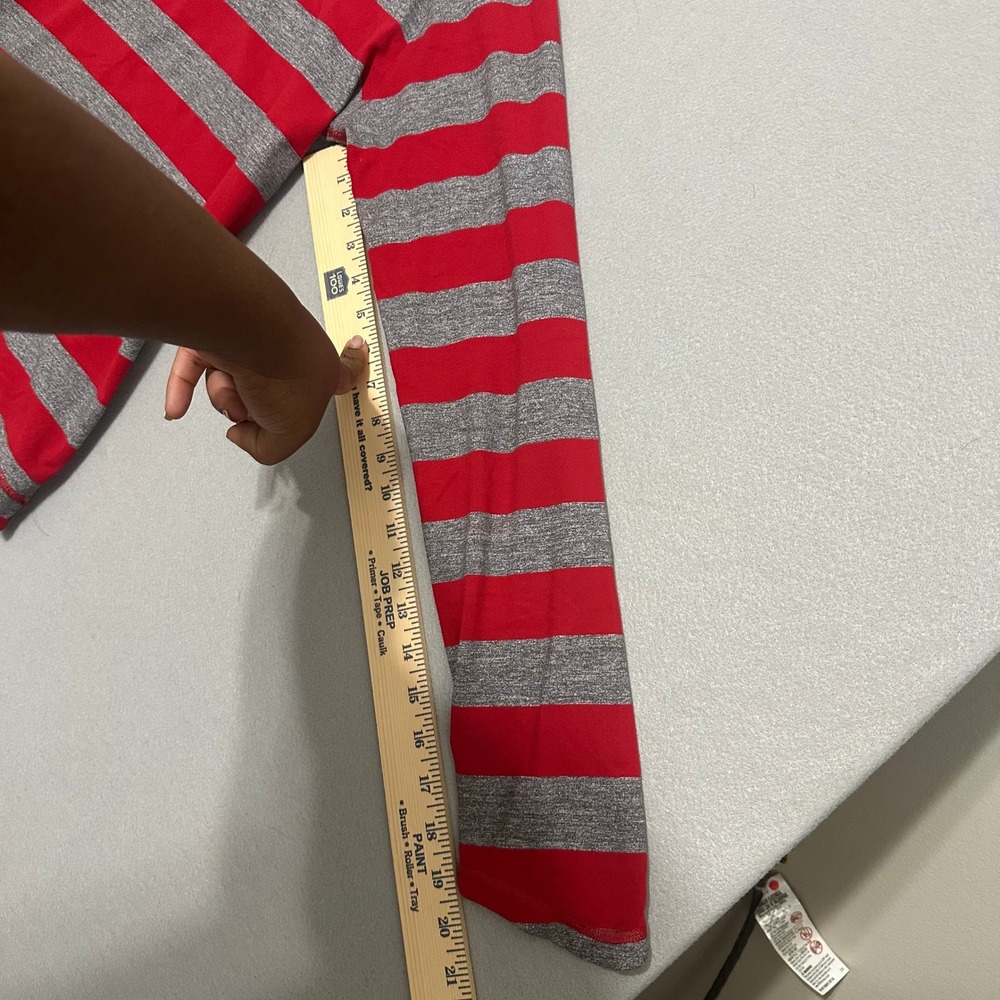 Lululemon Mens Striped Long Sleeve Shirt Red Grey Raglan Crew Neck Activewear - Picture 5 of 5